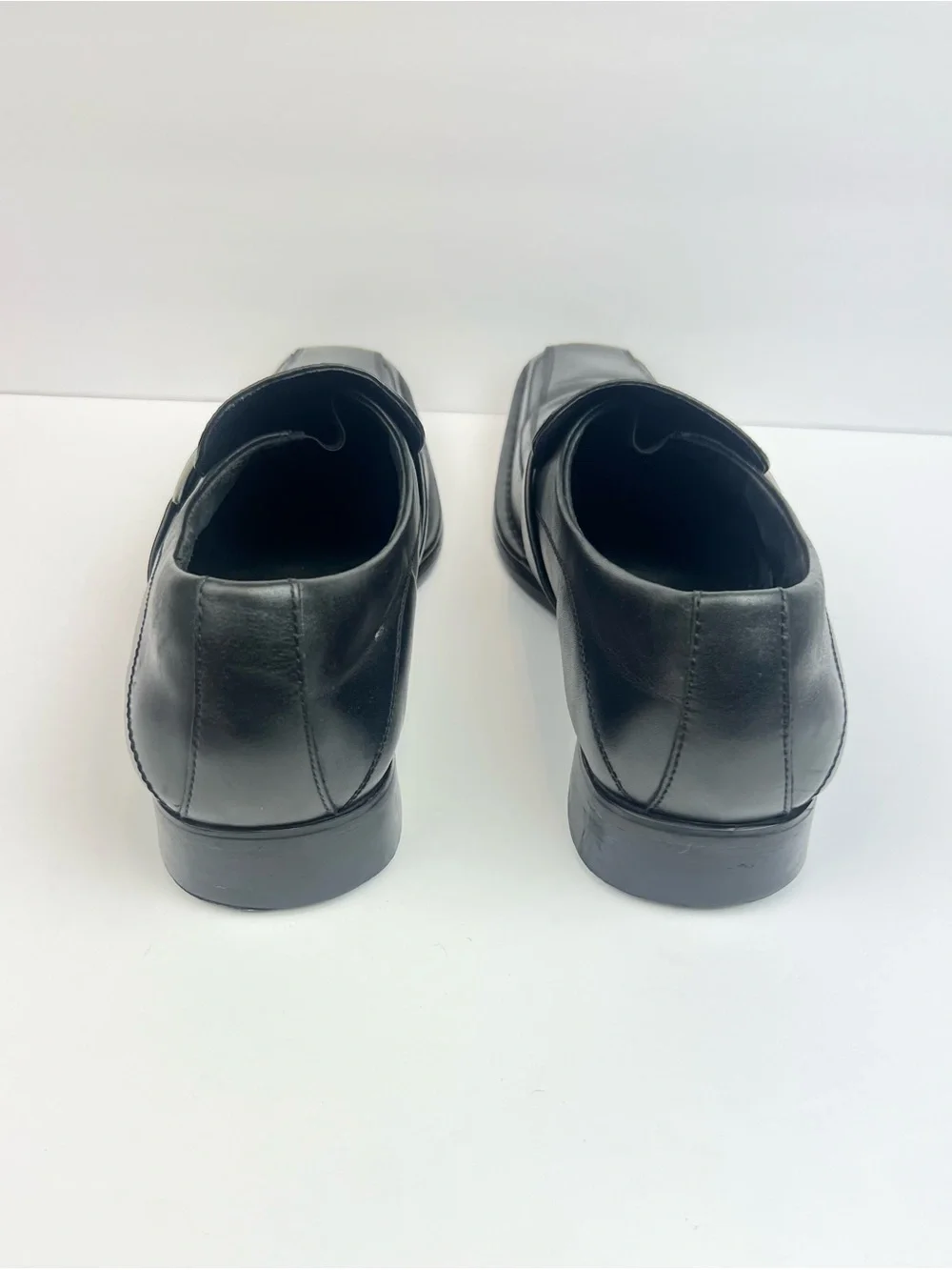 Kenneth Cole New York Men’s loafers size 10.5 M Black Leather